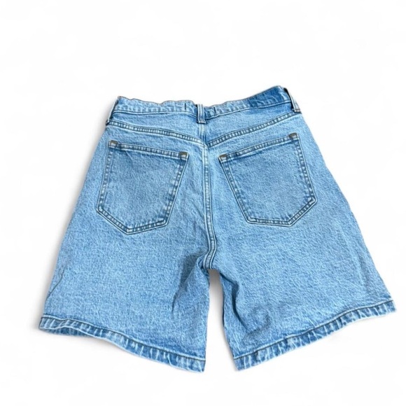 Abercrombie & Fitch The 7” Dad Short High Rise Shorts Size 27/4 - Picture 2 of 3